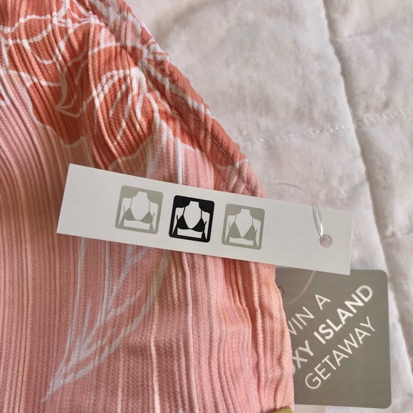 nwt roxy floral bikini (top L, bottom M) - Picture 9 of 9